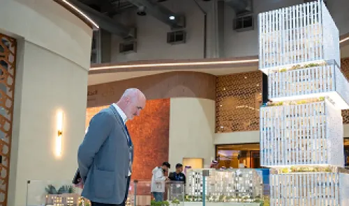 Who Exhibit 4