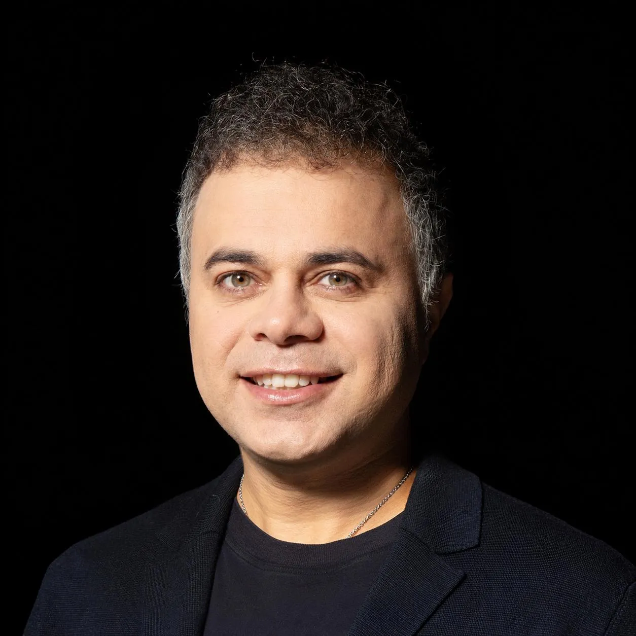Reza Esmaeeli